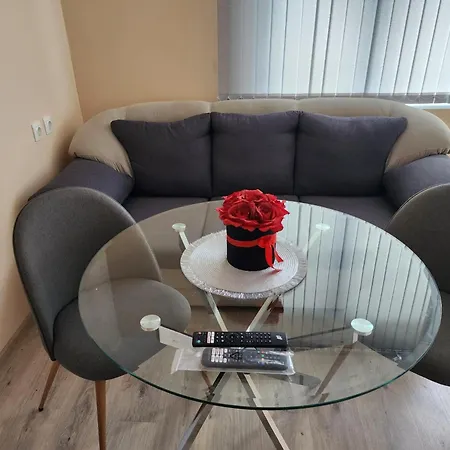 Veronika * וליקו טורנובו