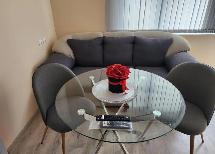 Veronika * ヴェリコ・タルノヴォ